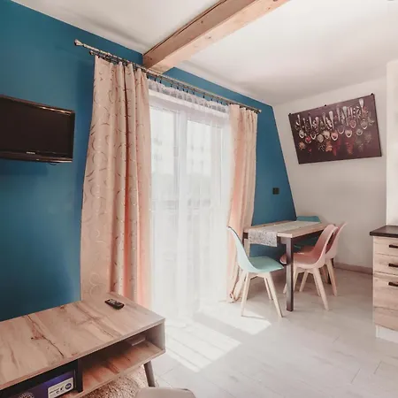 شقة Na Strychu U Babci *