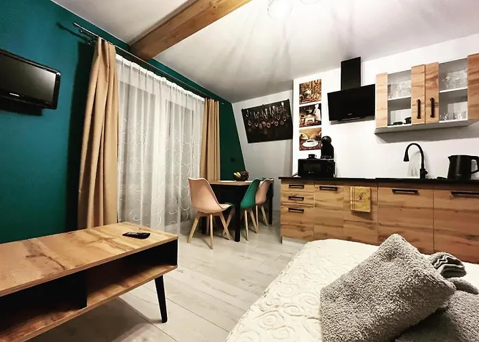 Lejlighed Na Strychu U Babci